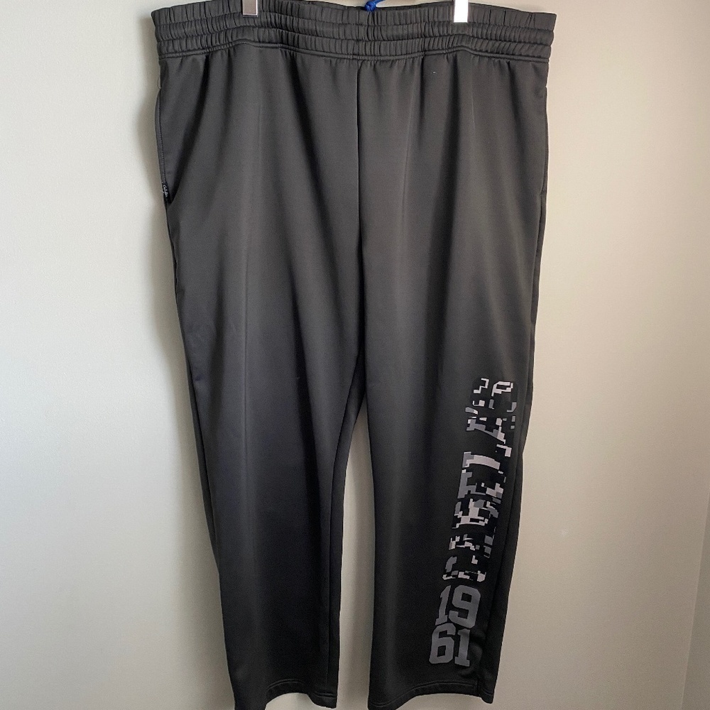 Cabela's Men's‎ Gray Logo Sweatpants Size 2XL